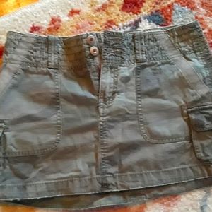 American Eagle camo mini skirt